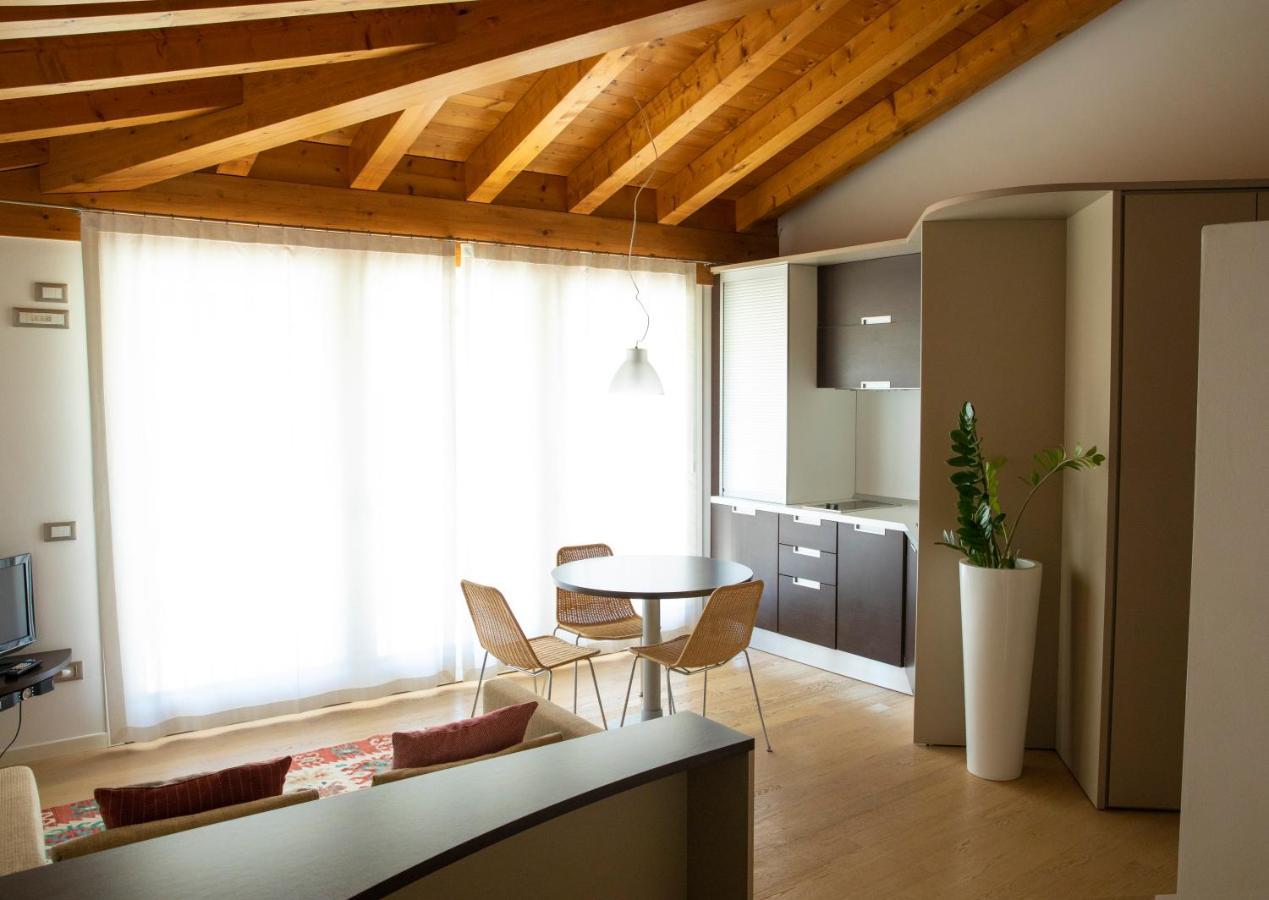 Residence Regina Dei Prati Mason Vicentino Eksteriør billede